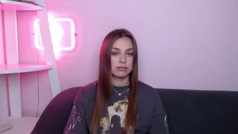 milanaangelas online show from March 22, 5:44 am