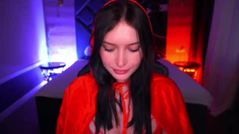 Snapshot of milanamusee chatting on October 31, 2:40 pm Milana online show from October 31, 2:40 pm