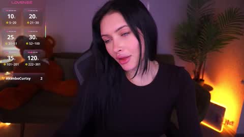 Snapshot of milanamusee chatting on December 18, 2:56 pm Milana online show from December 18, 2:56 pm