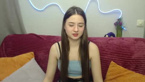 milanaroz online show from February 7, 6:39 am