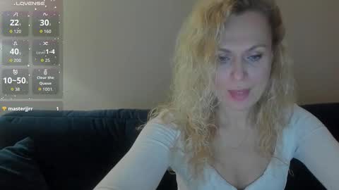 milanna_x online show from November 19, 9:48 pm