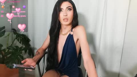 Snapshot of milansantana24 chatting on February 8, 1:11 am MILAN SANTANA online show from February 8, 1:11 am