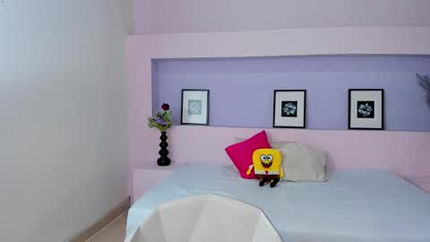 Snapshot of milarose4 chatting on December 3, 12:38 pm Mila Rose online show from December 3, 12:38 pm