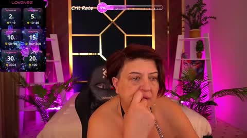 Snapshot of milaskyy chatting on October 20, 2:45 am milaskyy online show from October 20, 2:45 am