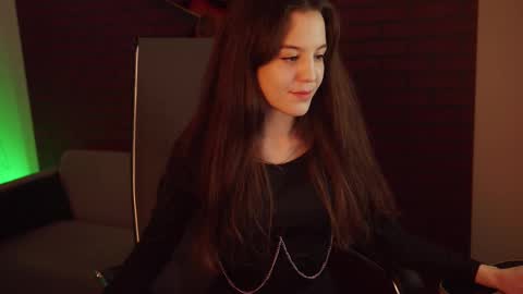 milastoyne online show from March 12, 6:18 am