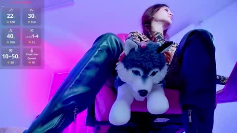 milastoyne online show from October 16, 6:14 am