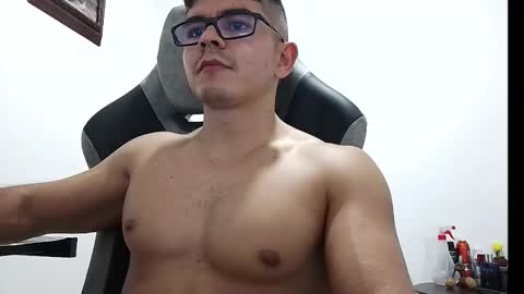 milcaritas3 online show from February 18, 6:04 pm