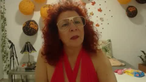 Snapshot of milchanell chatting on October 27, 7:01 am milchanell online show from October 27, 7:01 am