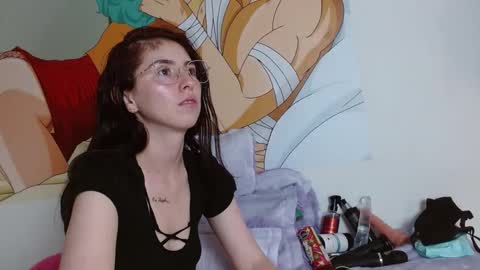 Snapshot of mildrecute chatting on January 14, 10:17 am Ana online show from January 14, 10:17 am