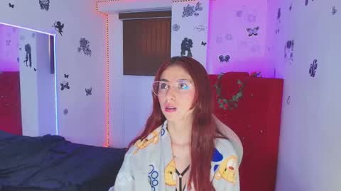 Snapshot of mildrecute chatting on October 13, 4:29 pm Ana online show from October 13, 4:29 pm