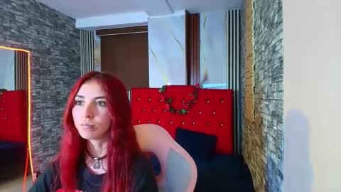 Snapshot of mildrecute chatting on November 20, 8:08 pm Ana online show from November 20, 8:08 pm