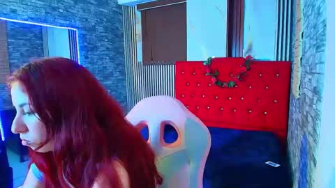 Snapshot of mildrecute chatting on November 22, 2:21 am Ana online show from November 22, 2:21 am