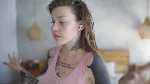 M  Telegram mamagotachannel online show from February 3, 6:45 am