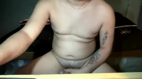 Snapshot of miles202395232 chatting on November 18, 6:23 pm miles202395232 online show from November 18, 6:23 pm