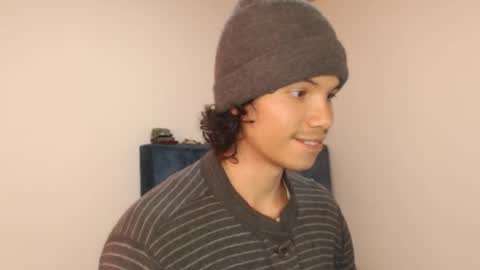 milesxoxo6969 online show from September 10, 6:30 pm