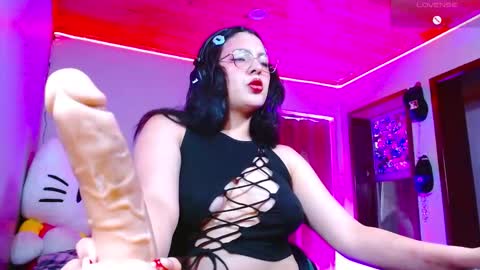 Miley Berry online show from March 3, 8:37 pm