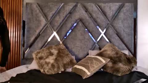 milf__celeste online show from April 19, 2:33 am