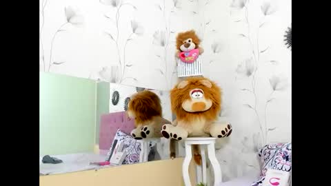 Snapshot of milf_bigass_ chatting on March 6, 6:16 pm Antonella online show from March 6, 6:16 pm