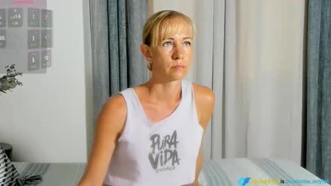 Christine online show from November 21, 12:59 pm