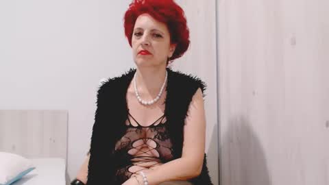 Milfsupreme online show from November 18, 12:53 pm