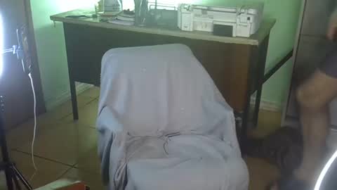 Snapshot of militaryx chatting on November 13, 1:04 am militaryx online show from November 13, 1:04 am