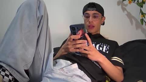 militoveruss2 online show from March 4, 11:27 am