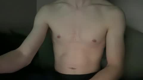 milkedboy964 online show from February 25, 3:27 am