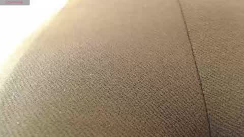 Snapshot of milker_amira chatting on March 12, 8:52 pm Amira online show from March 12, 8:52 pm