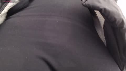 Snapshot of milker_amira chatting on October 23, 1:43 pm Amira online show from October 23, 1:43 pm