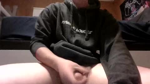 milkking420 online show from November 3, 3:30 am