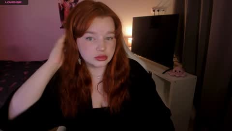 Lisa online show from December 19, 8:23 am