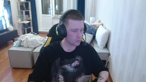 Mark and Elsa  online show from April 11, 8:24 pm