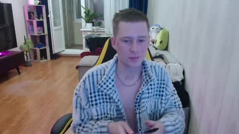 Mark and Elsa  online show from April 21, 6:55 pm