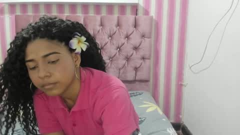 milkylove_19_ online show from April 8, 12:38 pm