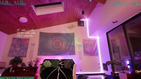 milla_milla online show from January 10, 12:36 pm