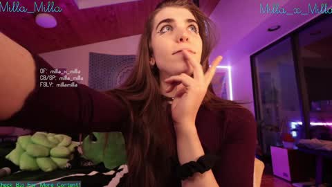 milla_milla online show from January 12, 9:08 am