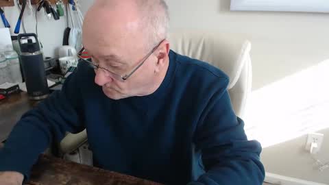 Snapshot of millenium0129 chatting on November 14, 2:49 pm millenium0129 online show from November 14, 2:49 pm