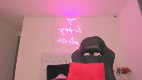 Snapshot of miller_silvana chatting on November 30, 1:15 pm miller_silvana online show from November 30, 1:15 pm