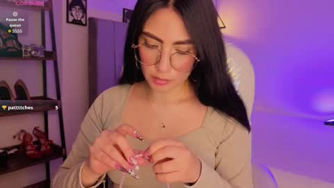 miller_vanessa_ online show from October 13, 8:31 pm