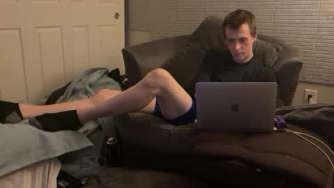 Snapshot of millerjdm chatting on December 23, 2:28 pm SlimnHungOH online show from December 23, 2:28 pm