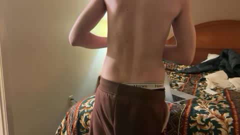 Snapshot of millerjdm chatting on January 3, 1:16 am SlimnHungOH online show from January 3, 1:16 am