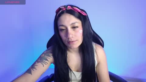 Snapshot of millie_bobby_ chatting on November 14, 2:16 pm Millie Bobby online show from November 14, 2:16 pm