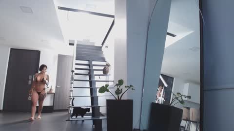 Snapshot of milliejhonson chatting on January 11, 9:15 pm Mila online show from January 11, 9:15 pm