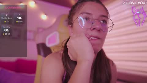 MILLY online show from March 11, 7:31 pm