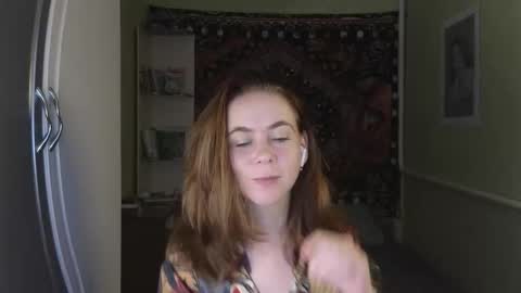 Mila online show from September 14, 3:33 pm