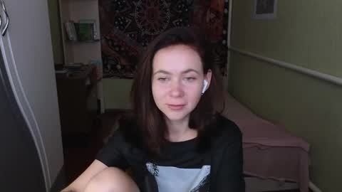 Mila online show from September 17, 8:16 am