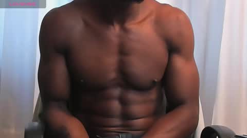 Snapshot of miltonn_jakee chatting on January 12, 4:18 pm Miltonn online show from January 12, 4:18 pm