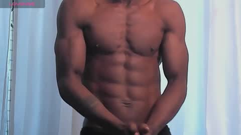 Snapshot of miltonn_jakee chatting on January 22, 4:44 pm Miltonn online show from January 22, 4:44 pm