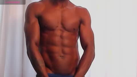 Snapshot of miltonn_jakee chatting on January 24, 6:46 pm Miltonn online show from January 24, 6:46 pm