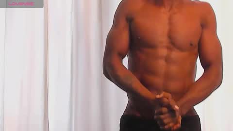 Snapshot of miltonn_jakee chatting on January 28, 3:57 pm Miltonn online show from January 28, 3:57 pm